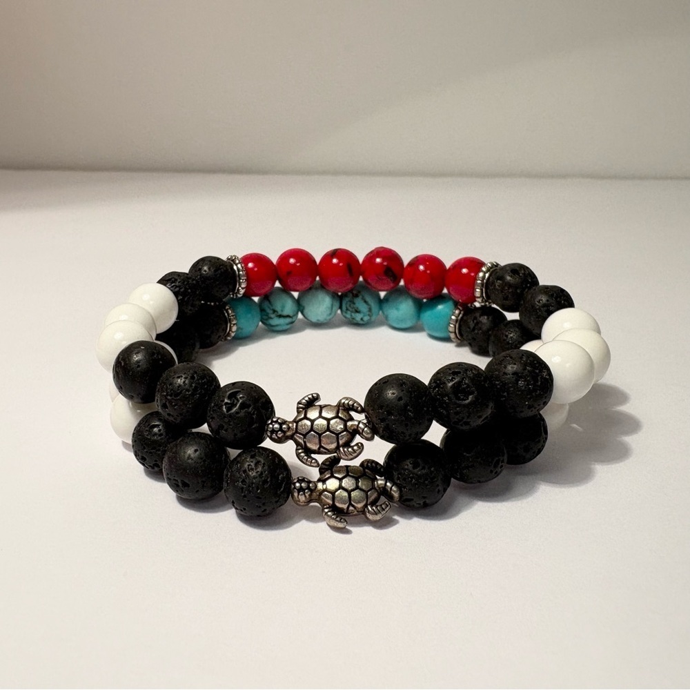 Set of handmade Turtle Charm Beaded Bracelets 8mm beads